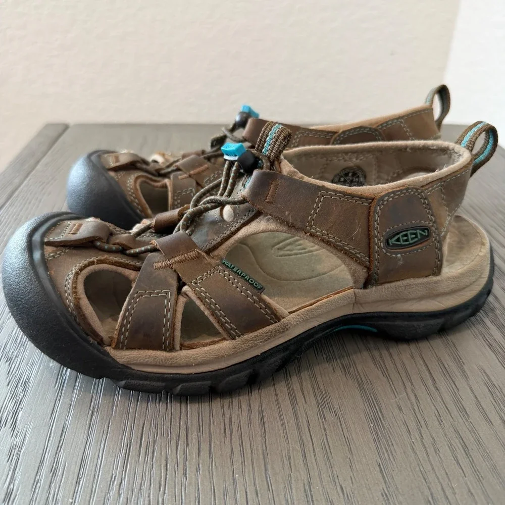 KEEN Whisper Waterproof Leather Hiking Sandals Brown Blue 1003993 Womens 6